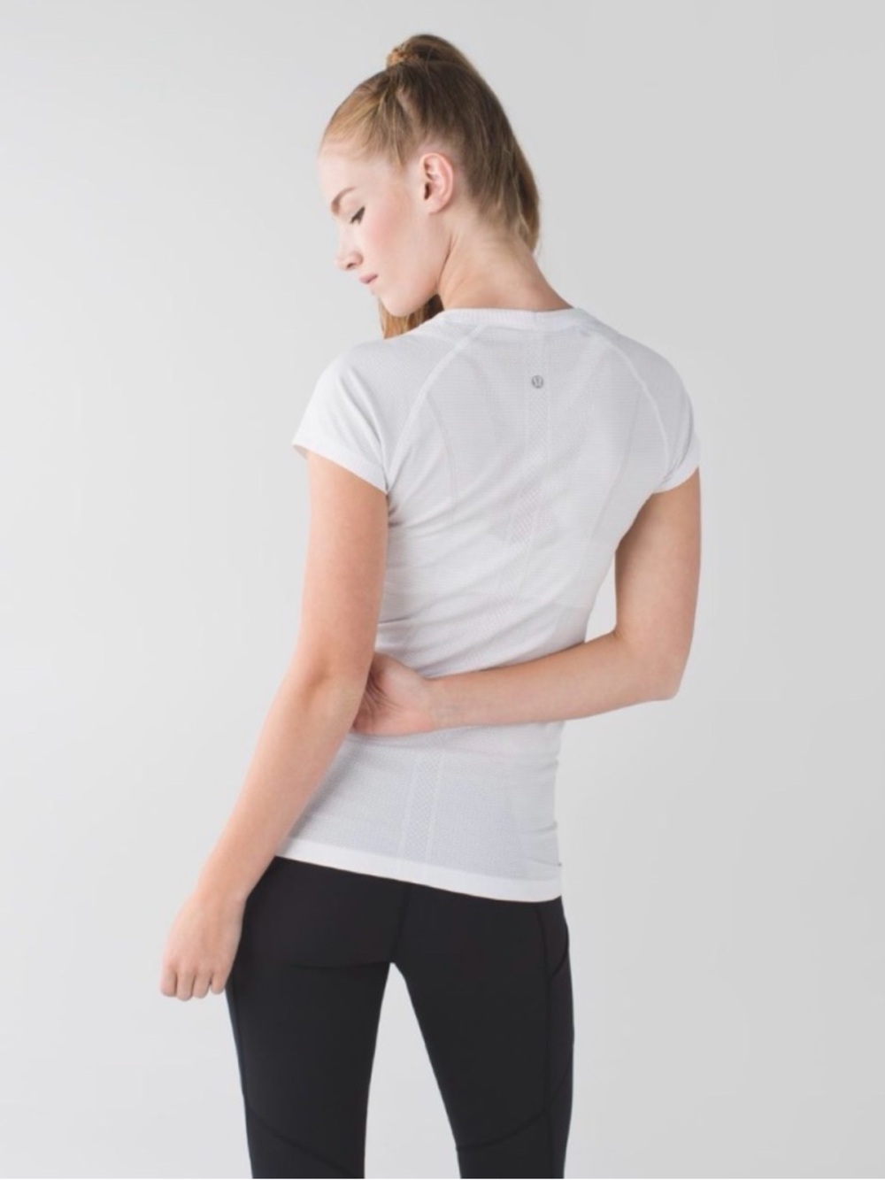 Lululemon Swiftly Tech Short Sleeve
White 12 - Picture 2 of 9